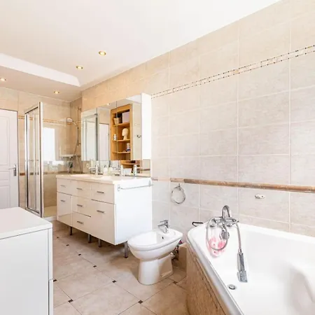 Prestigious Parisian Flat